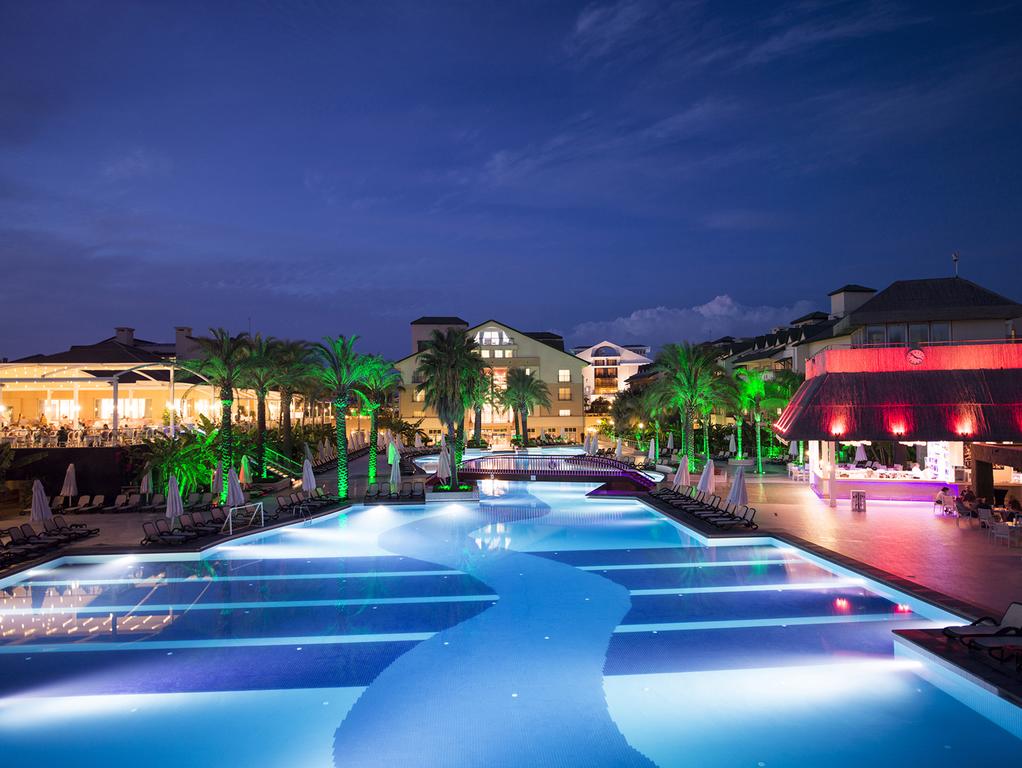 Отель  Alva Donna Exclusive Belek5*